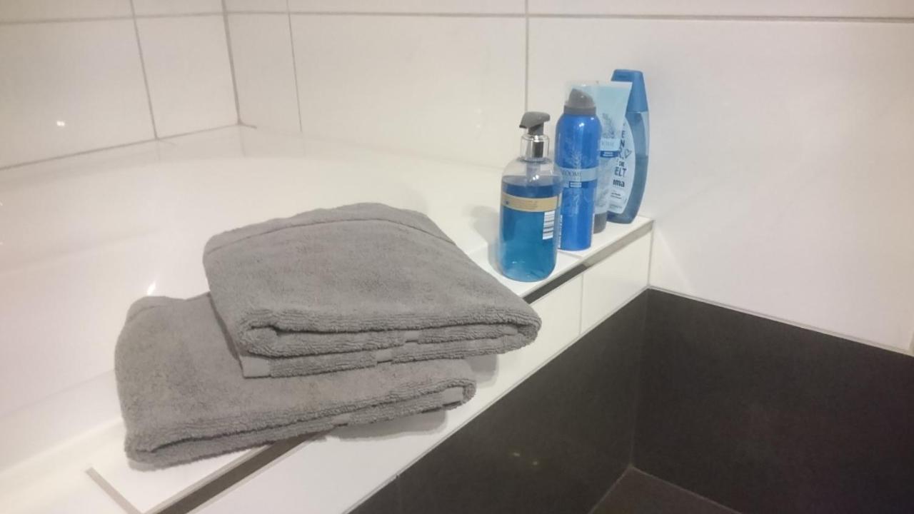 Kirchentellinsfurt K82 Bnb & Hotel מראה חיצוני תמונה